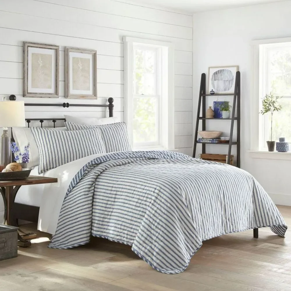 Twin Willow Way Ticking Stripe Pre-Washed Quilt & Sham Set - Navy Blue